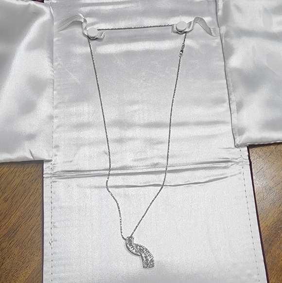 14K White Gold .98CTTW Diamond Baguette - Picture 14 of 14